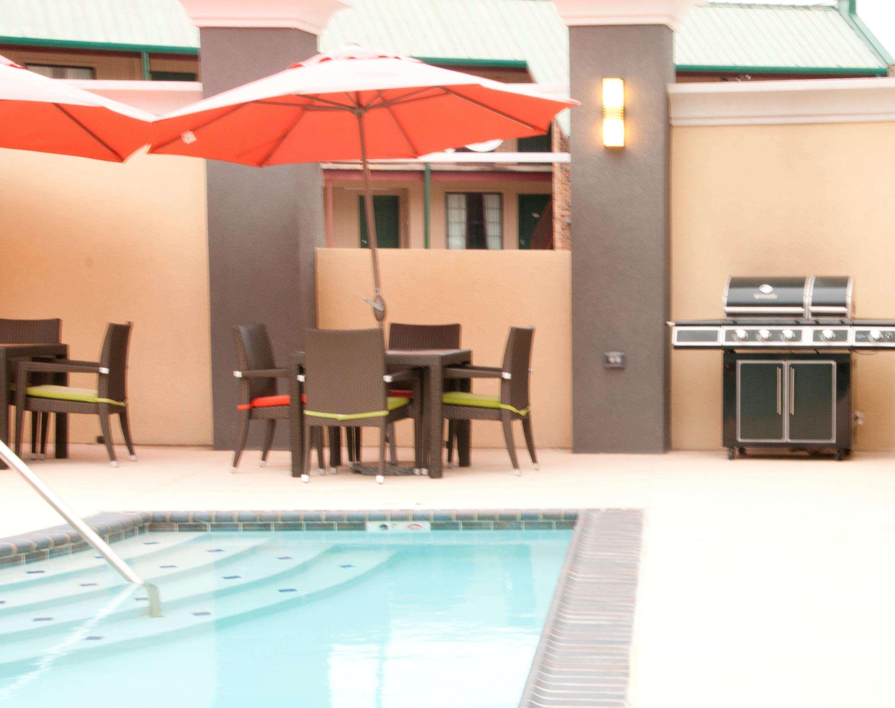 Hampton Inn By Hilton Leesville Fort Johnson Zewnętrze zdjęcie